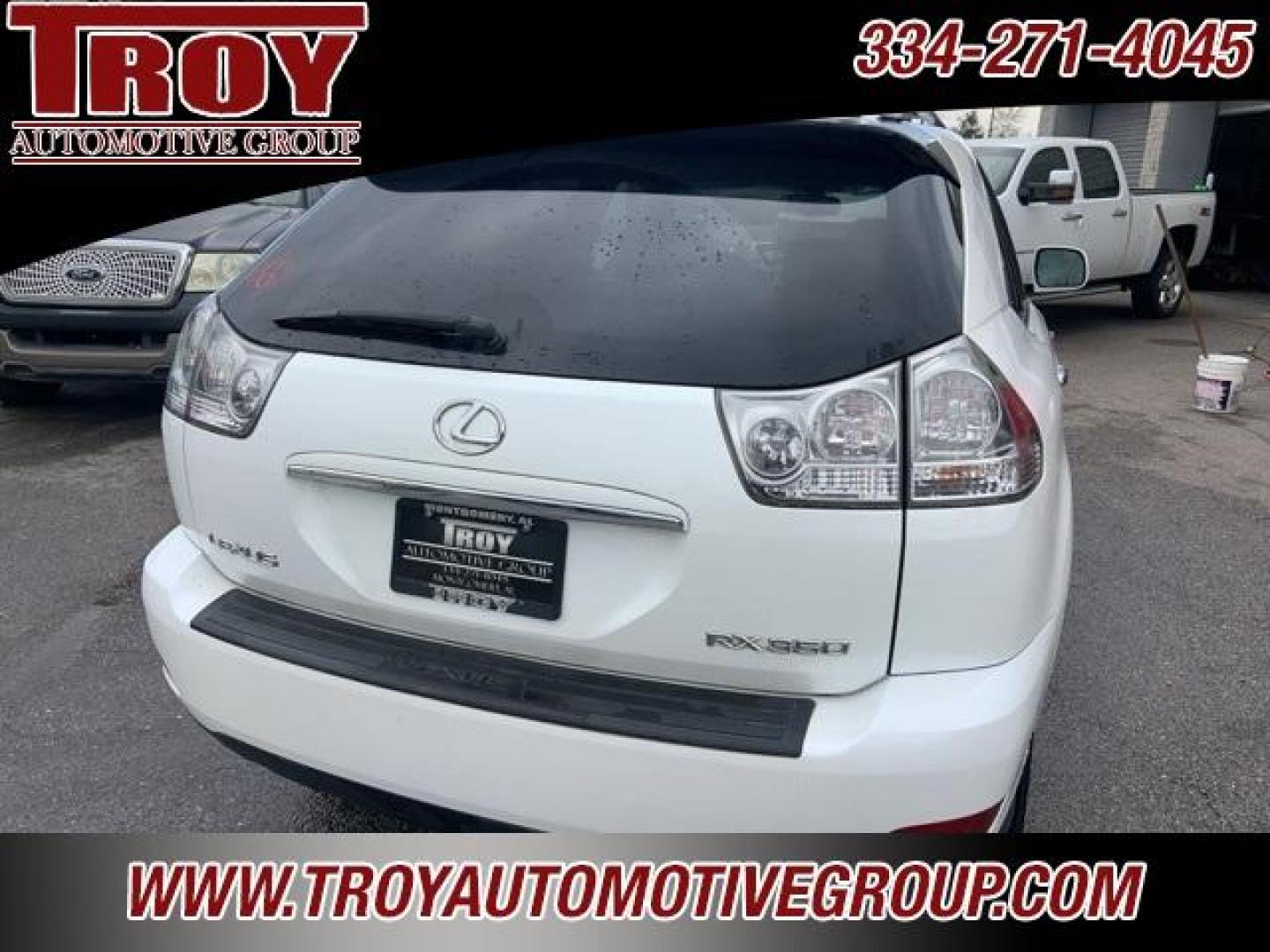 2009 Crystal White Mica /Ivory Lexus RX 350 (2T2GK31U99C) with an 3.5L V6 Dual VVT-i engine, Automatic transmission, located at 6812 Atlanta Hwy, Montgomery, AL, 36117, (334) 271-4045, 32.382118, -86.178673 - Crystal White Mica 2009 Lexus RX 350 FWD 3.5L V6 Dual VVT-i 5-Speed Automatic with Overdrive<br><br>Financing Available---Top Value for Trades. - Photo#6