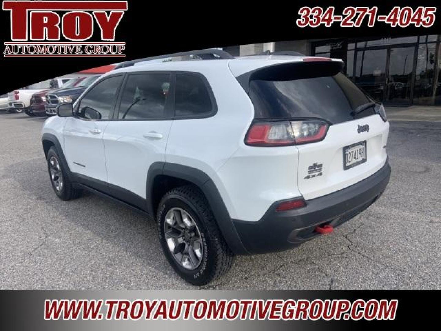 2019 Bright White Clearcoat /Black Jeep Cherokee Trailhawk (1C4PJMBXXKD) with an 3.2L V6 engine, Automatic transmission, located at 6812 Atlanta Hwy, Montgomery, AL, 36117, (334) 271-4045, 32.382118, -86.178673 - Bright White Clearcoat 2019 Jeep Cherokee Trailhawk 4WD 3.2L V6 9-Speed 948TE Automatic<br><br>Financing Available---Top Value for Trades.<br><br>Odometer is 4997 miles below market average! - Photo#13