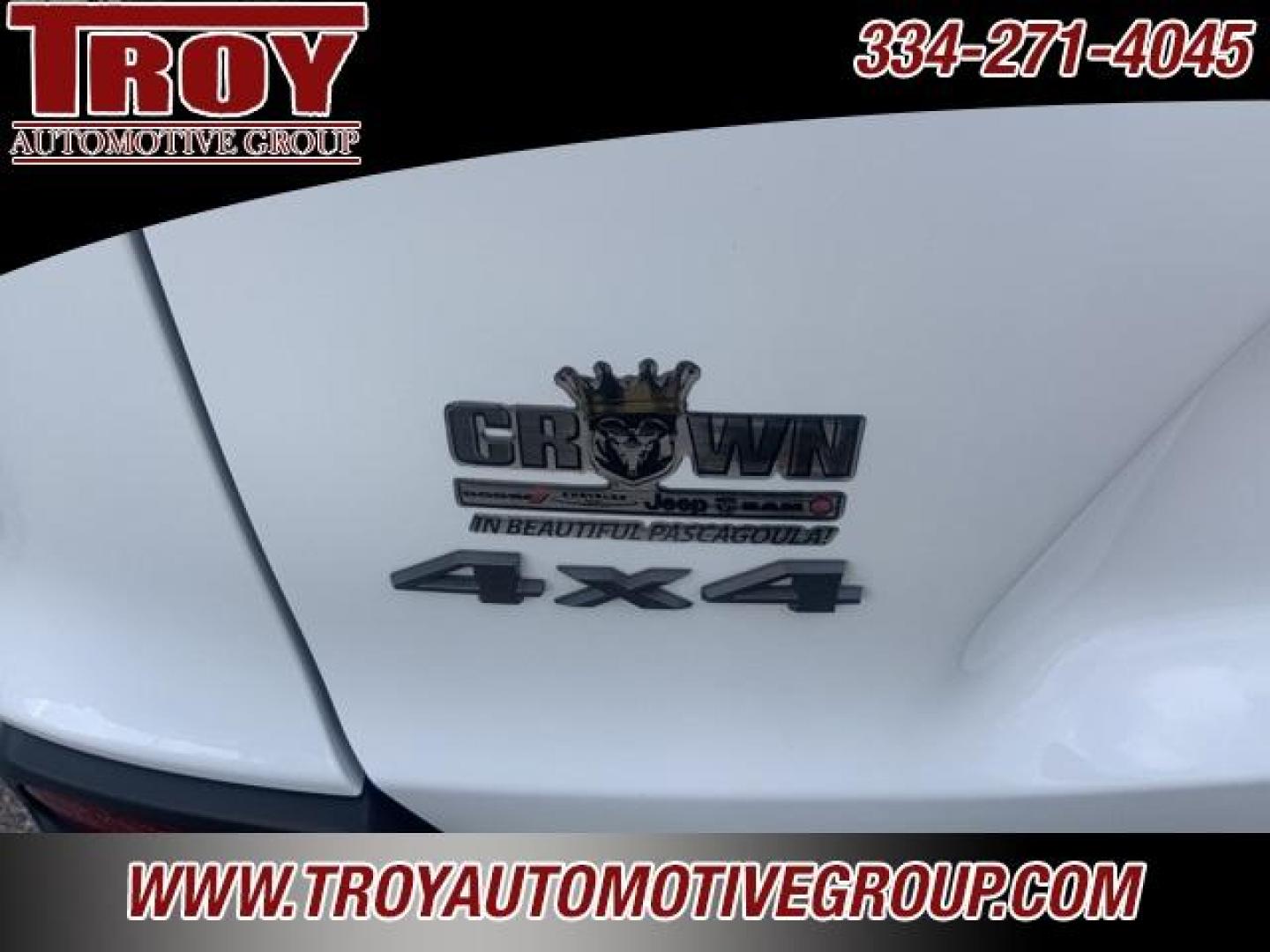 2019 Bright White Clearcoat /Black Jeep Cherokee Trailhawk (1C4PJMBXXKD) with an 3.2L V6 engine, Automatic transmission, located at 6812 Atlanta Hwy, Montgomery, AL, 36117, (334) 271-4045, 32.382118, -86.178673 - Bright White Clearcoat 2019 Jeep Cherokee Trailhawk 4WD 3.2L V6 9-Speed 948TE Automatic<br><br>Financing Available---Top Value for Trades.<br><br>Odometer is 4997 miles below market average! - Photo#35