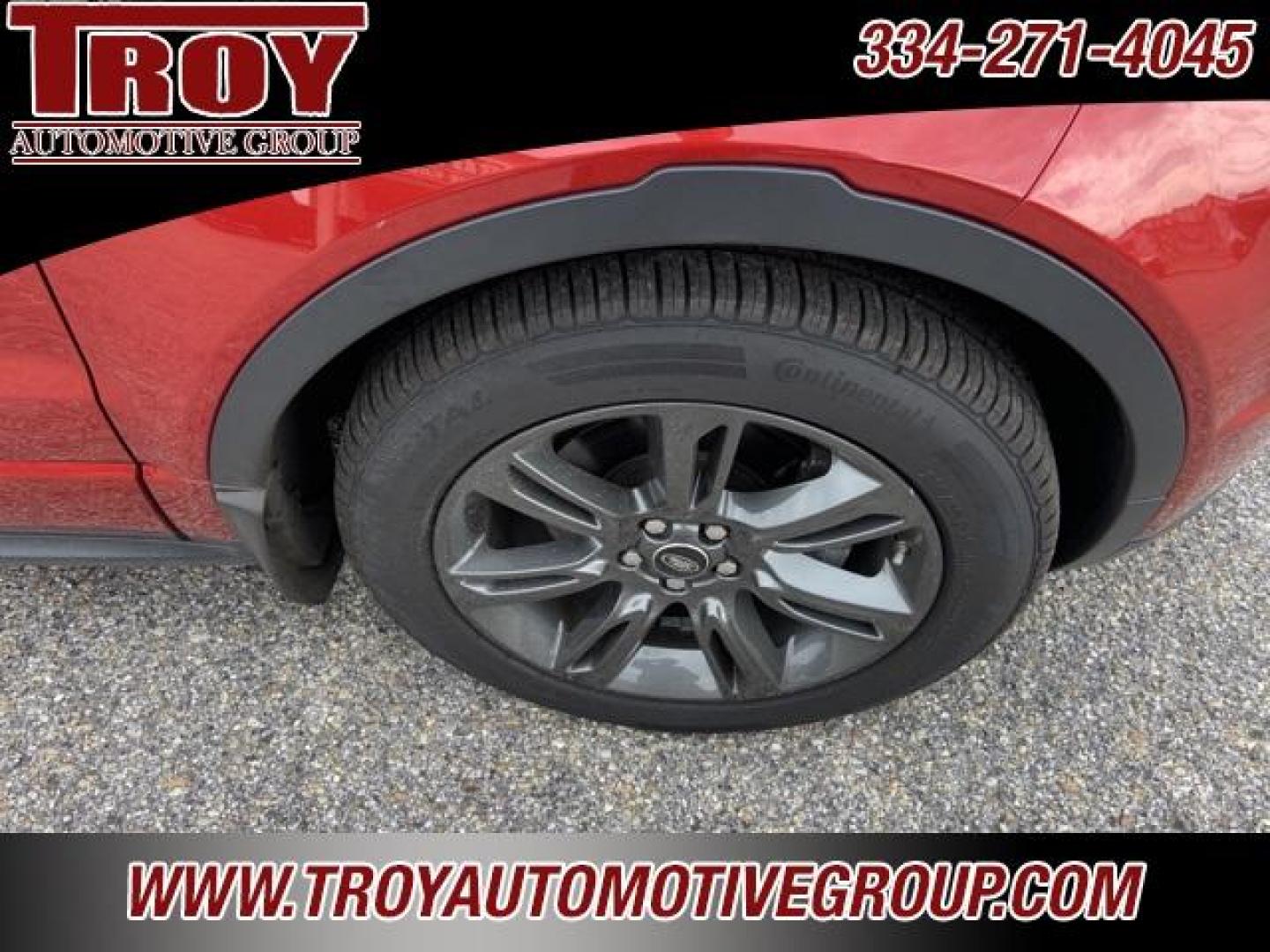 2019 Firenze Red Metallic /Ebony/Ebony/Ebony Land Rover Range Rover Evoque Landmark Edition (SALVC2RX5KH) with an 2.0L Turbocharged engine, Automatic transmission, located at 6812 Atlanta Hwy, Montgomery, AL, 36117, (334) 271-4045, 32.382118, -86.178673 - Photo#22