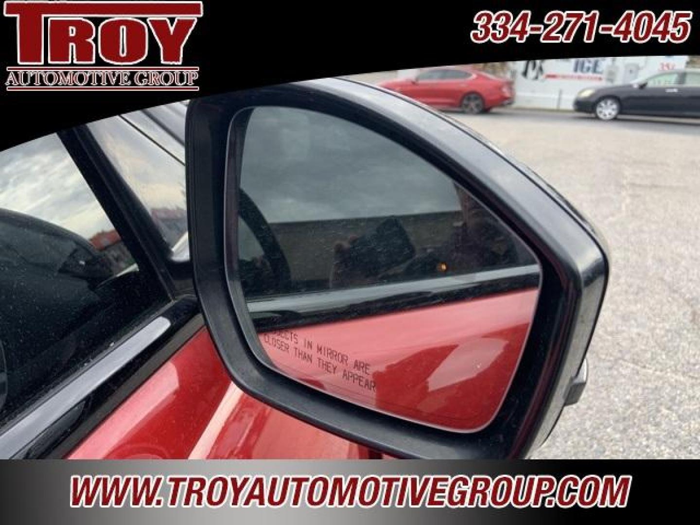 2019 Firenze Red Metallic /Ebony/Ebony/Ebony Land Rover Range Rover Evoque Landmark Edition (SALVC2RX5KH) with an 2.0L Turbocharged engine, Automatic transmission, located at 6812 Atlanta Hwy, Montgomery, AL, 36117, (334) 271-4045, 32.382118, -86.178673 - Photo#31