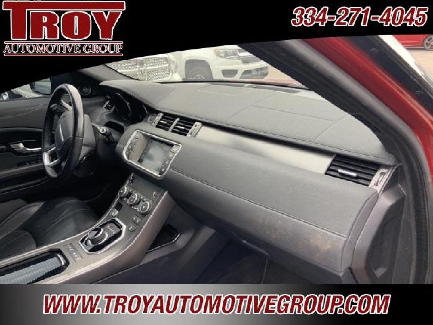 2019 Firenze Red Metallic /Ebony/Ebony/Ebony Land Rover Range Rover Evoque Landmark Edition (SALVC2RX5KH) with an 2.0L Turbocharged engine, Automatic transmission, located at 6812 Atlanta Hwy, Montgomery, AL, 36117, (334) 271-4045, 32.382118, -86.178673 - Photo#34