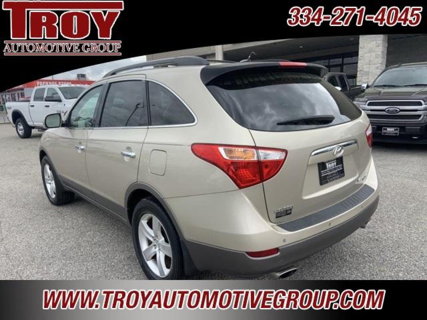 2009 Satin Beige Metallic /Beige Hyundai Veracruz Limited (KM8NU13C79U) with an 3.8L V6 SMPI DOHC engine, Automatic transmission, located at 6812 Atlanta Hwy, Montgomery, AL, 36117, (334) 271-4045, 32.382118, -86.178673 - Satin Beige Metallic 2009 Hyundai Veracruz Limited FWD 3.8L V6 SMPI DOHC 6-Speed Automatic with Shiftronic<br><br>Financing Available---Top Value for Trades. - Photo#10