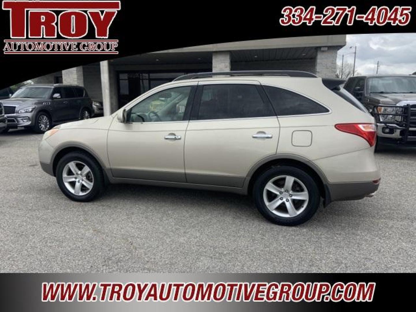 2009 Satin Beige Metallic /Beige Hyundai Veracruz Limited (KM8NU13C79U) with an 3.8L V6 SMPI DOHC engine, Automatic transmission, located at 6812 Atlanta Hwy, Montgomery, AL, 36117, (334) 271-4045, 32.382118, -86.178673 - Photo#11