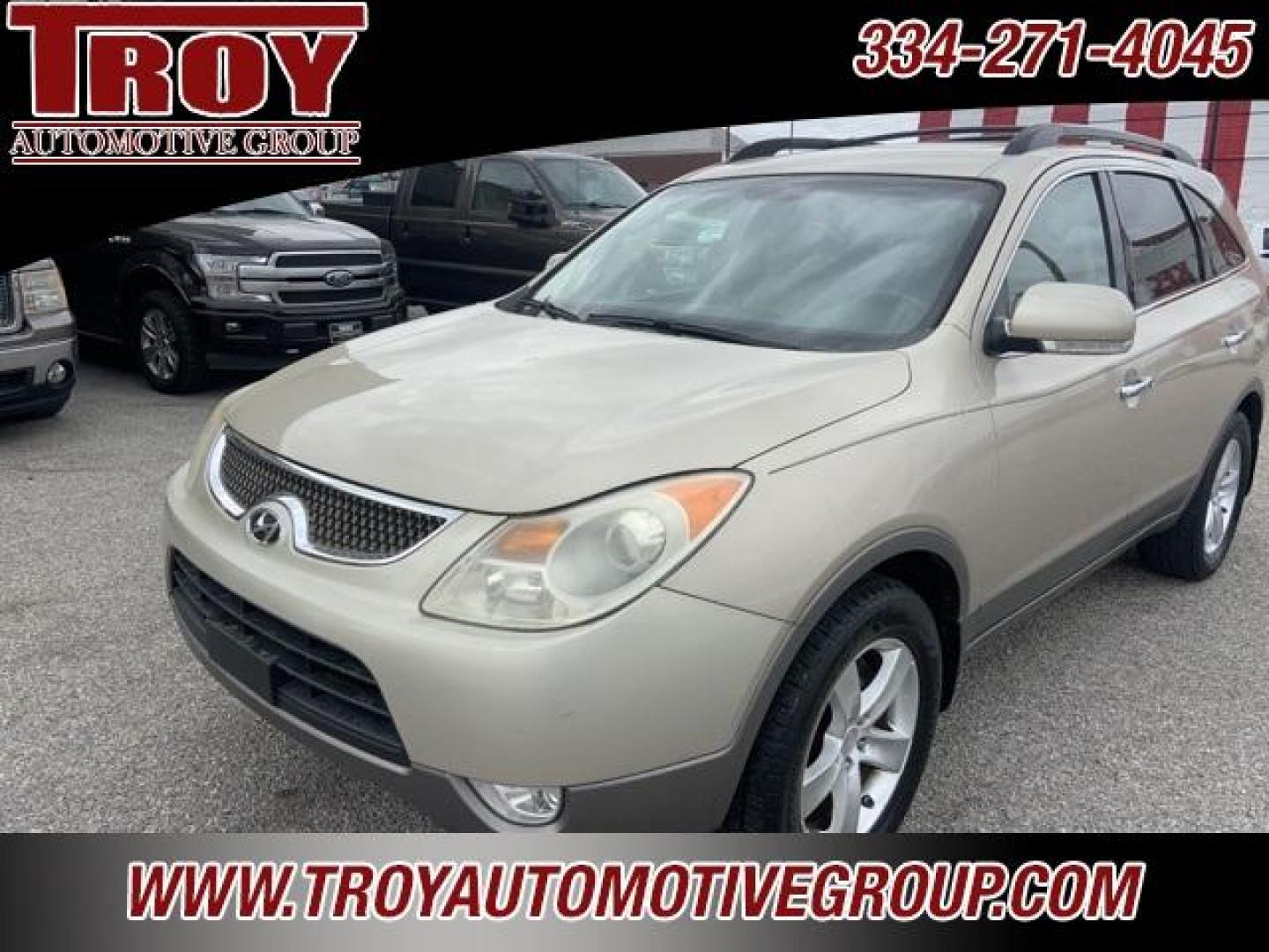 2009 Satin Beige Metallic /Beige Hyundai Veracruz Limited (KM8NU13C79U) with an 3.8L V6 SMPI DOHC engine, Automatic transmission, located at 6812 Atlanta Hwy, Montgomery, AL, 36117, (334) 271-4045, 32.382118, -86.178673 - Photo#2