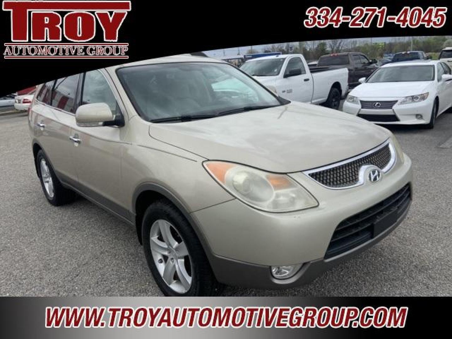 2009 Satin Beige Metallic /Beige Hyundai Veracruz Limited (KM8NU13C79U) with an 3.8L V6 SMPI DOHC engine, Automatic transmission, located at 6812 Atlanta Hwy, Montgomery, AL, 36117, (334) 271-4045, 32.382118, -86.178673 - Satin Beige Metallic 2009 Hyundai Veracruz Limited FWD 3.8L V6 SMPI DOHC 6-Speed Automatic with Shiftronic<br><br>Financing Available---Top Value for Trades. - Photo#4