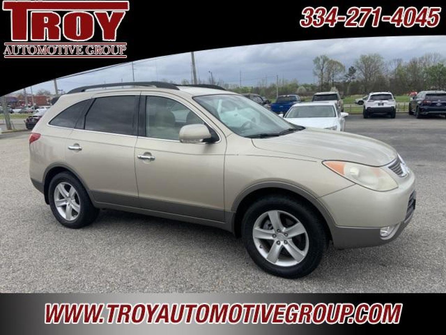 2009 Satin Beige Metallic /Beige Hyundai Veracruz Limited (KM8NU13C79U) with an 3.8L V6 SMPI DOHC engine, Automatic transmission, located at 6812 Atlanta Hwy, Montgomery, AL, 36117, (334) 271-4045, 32.382118, -86.178673 - Satin Beige Metallic 2009 Hyundai Veracruz Limited FWD 3.8L V6 SMPI DOHC 6-Speed Automatic with Shiftronic<br><br>Financing Available---Top Value for Trades. - Photo#5