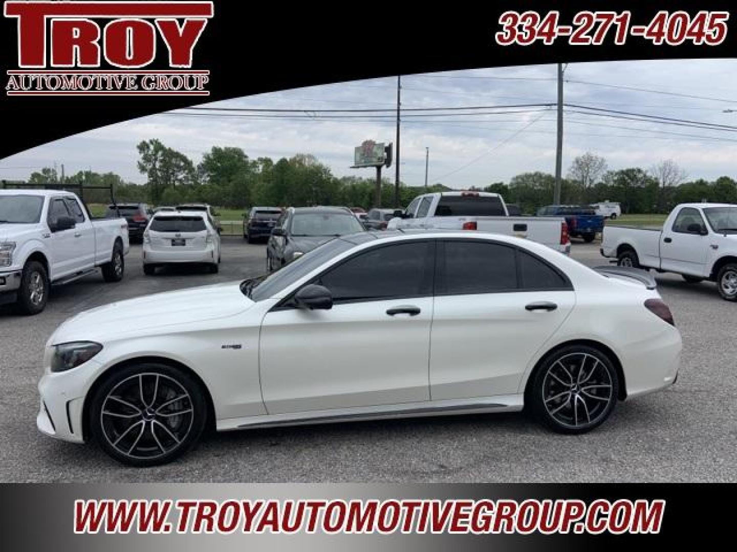 2020 White /Black Mercedes-Benz C-Class C 43 AMG (55SWF6EB7LU) with an 3.0L V6 BiTurbo engine, Automatic transmission, located at 6812 Atlanta Hwy, Montgomery, AL, 36117, (334) 271-4045, 32.382118, -86.178673 - Priced below KBB Fair Purchase Price!<br><br>White 2020 Mercedes-Benz C-Class C 43 AMG 4MATIC 4MATIC 3.0L V6 BiTurbo 9-Speed Automatic<br><br>Financing Available---Top Value for Trades.<br><br>19/27 City/Highway MPG<br><br><br>Awards:<br> * JD Power Initial Quality Study (IQS) - Photo#0