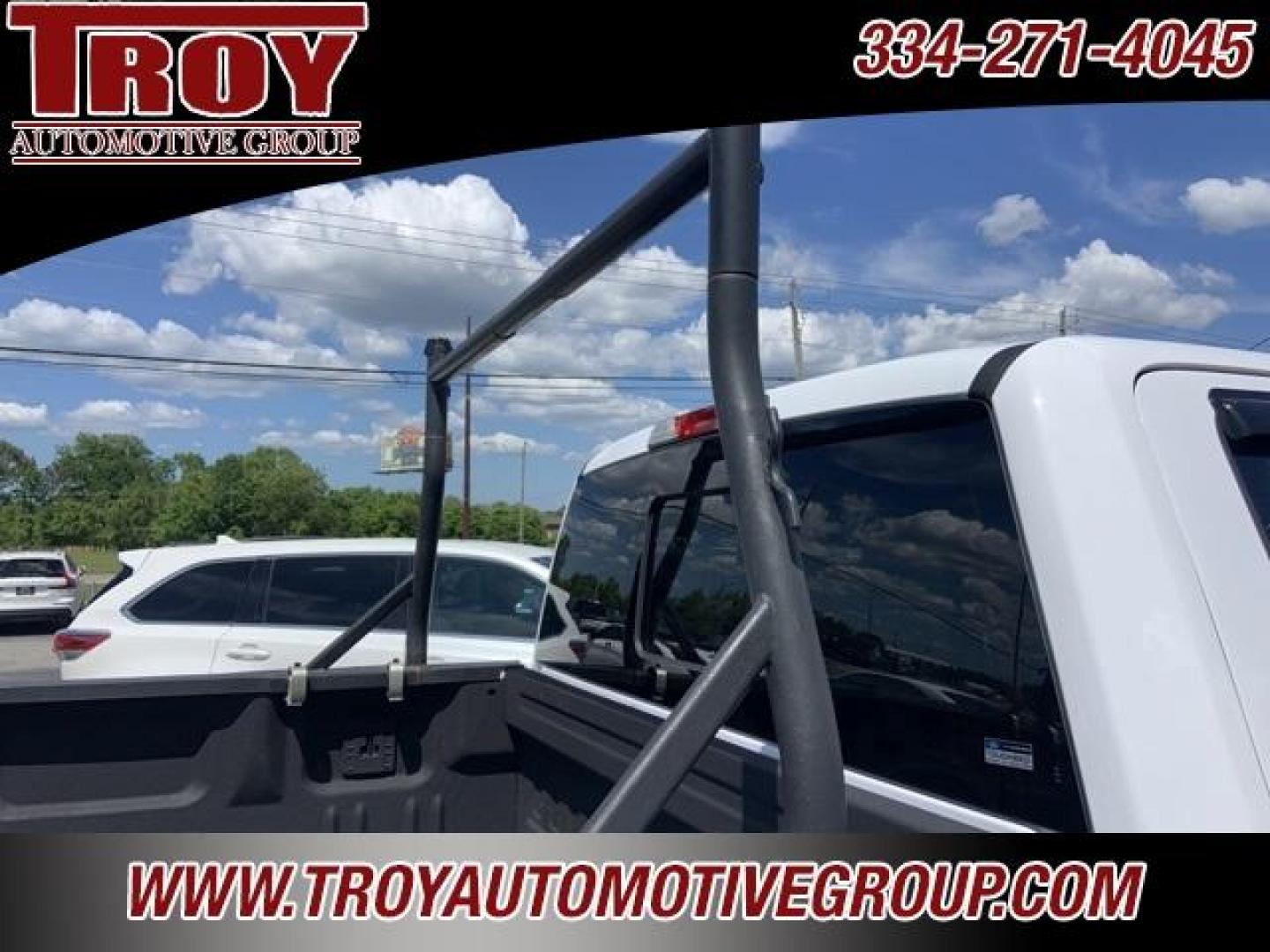 2018 Oxford White /Medium Earth Gray Ford F-150 XLT (1FTFX1EG8JK) with an 3.5L V6 EcoBoost engine, Automatic transmission, located at 6812 Atlanta Hwy, Montgomery, AL, 36117, (334) 271-4045, 32.382118, -86.178673 - Oxford White 2018 Ford F-150 XLT 4WD 3.5L V6 EcoBoost 10-Speed Automatic<br><br>Financing Available---Top Value for Trades.<br><br><br>Awards:<br> * 2018 KBB.com Brand Image Awards * 2018 KBB.com 10 Most Awarded Brands - Photo#25