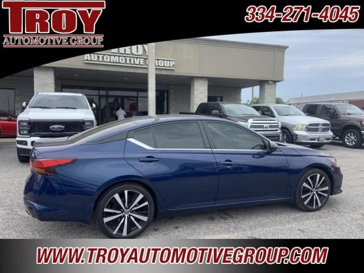 2021 Deep Blue Pearl /Charcoal Nissan Altima 2.5 SR (1N4BL4CV6MN) with an 2.5L 4-Cylinder DOHC 16V engine, CVT transmission, located at 6812 Atlanta Hwy, Montgomery, AL, 36117, (334) 271-4045, 32.382118, -86.178673 - Photo#8