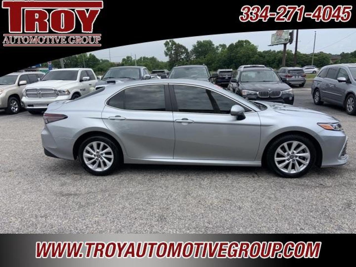 2022 Celestial Silver Metallic /Ash Toyota Camry LE (4T1C11AK0NU) with an 2.5L I4 DOHC 16V engine, Automatic transmission, located at 6812 Atlanta Hwy, Montgomery, AL, 36117, (334) 271-4045, 32.382118, -86.178673 - Priced below KBB Fair Purchase Price!<br><br>Celestial Silver Metallic 2022 Toyota Camry LE FWD 2.5L I4 DOHC 16V 8-Speed Automatic<br><br>Financing Available---Top Value for Trades.<br><br>Odometer is 512 miles below market average! 28/39 City/Highway MPG - Photo#9