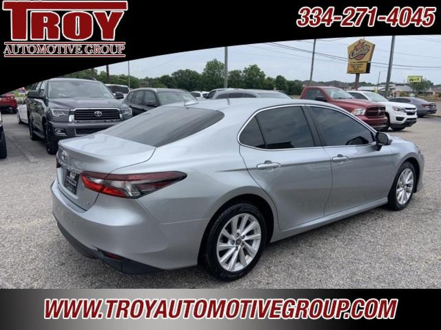 2022 Celestial Silver Metallic /Ash Toyota Camry LE (4T1C11AK0NU) with an 2.5L I4 DOHC 16V engine, Automatic transmission, located at 6812 Atlanta Hwy, Montgomery, AL, 36117, (334) 271-4045, 32.382118, -86.178673 - Priced below KBB Fair Purchase Price!<br><br>Celestial Silver Metallic 2022 Toyota Camry LE FWD 2.5L I4 DOHC 16V 8-Speed Automatic<br><br>Financing Available---Top Value for Trades.<br><br>Odometer is 512 miles below market average! 28/39 City/Highway MPG - Photo#10