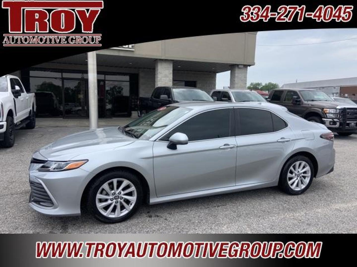 2022 Celestial Silver Metallic /Ash Toyota Camry LE (4T1C11AK0NU) with an 2.5L I4 DOHC 16V engine, Automatic transmission, located at 6812 Atlanta Hwy, Montgomery, AL, 36117, (334) 271-4045, 32.382118, -86.178673 - Priced below KBB Fair Purchase Price!<br><br>Celestial Silver Metallic 2022 Toyota Camry LE FWD 2.5L I4 DOHC 16V 8-Speed Automatic<br><br>Financing Available---Top Value for Trades.<br><br>Odometer is 512 miles below market average! 28/39 City/Highway MPG - Photo#2