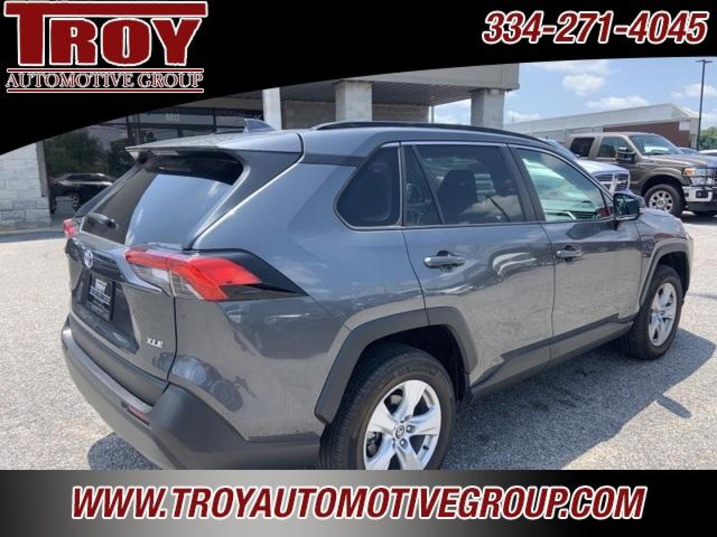 2021 Gray /Black Toyota RAV4 XLE (2T3W1RFVXMC) with an 2.5L 4-Cylinder DOHC Dual VVT-i engine, Automatic transmission, located at 6812 Atlanta Hwy, Montgomery, AL, 36117, (334) 271-4045, 32.382118, -86.178673 - Priced below KBB Fair Purchase Price!<br><br>Gray 2021 Toyota RAV4 XLE FWD 2.5L 4-Cylinder DOHC Dual VVT-i 8-Speed Automatic<br><br>Financing Available---Top Value for Trades.<br><br>Odometer is 19245 miles below market average! 28/35 City/Highway MPG - Photo#11