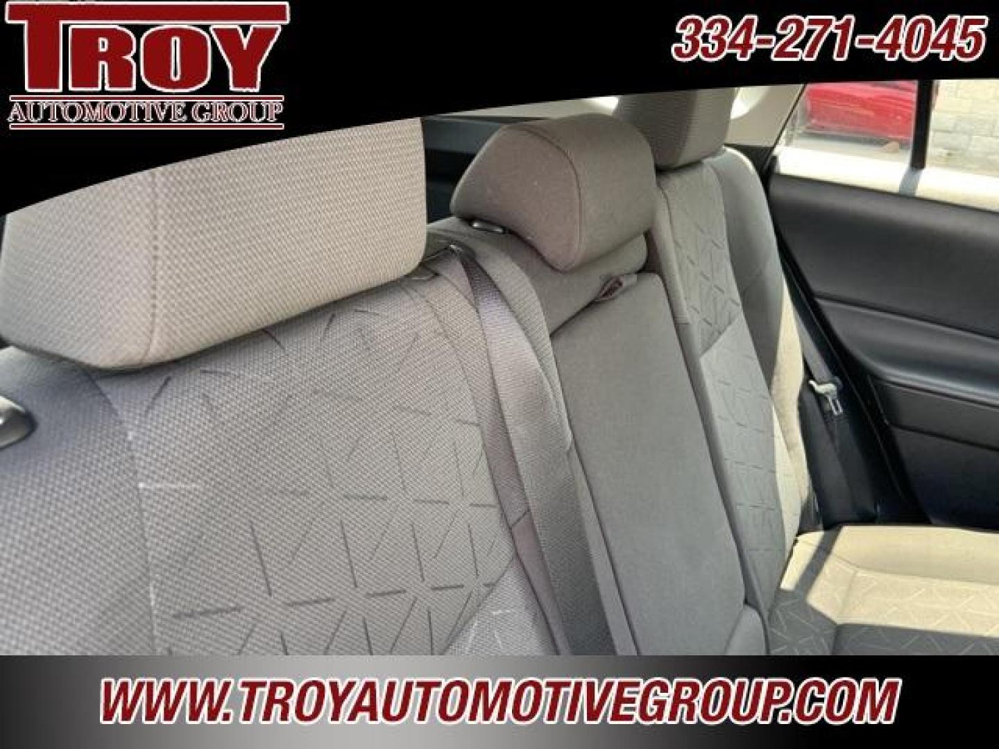 2021 Gray /Black Toyota RAV4 XLE (2T3W1RFVXMC) with an 2.5L 4-Cylinder DOHC Dual VVT-i engine, Automatic transmission, located at 6812 Atlanta Hwy, Montgomery, AL, 36117, (334) 271-4045, 32.382118, -86.178673 - Priced below KBB Fair Purchase Price!<br><br>Gray 2021 Toyota RAV4 XLE FWD 2.5L 4-Cylinder DOHC Dual VVT-i 8-Speed Automatic<br><br>Financing Available---Top Value for Trades.<br><br>Odometer is 19245 miles below market average! 28/35 City/Highway MPG - Photo#26