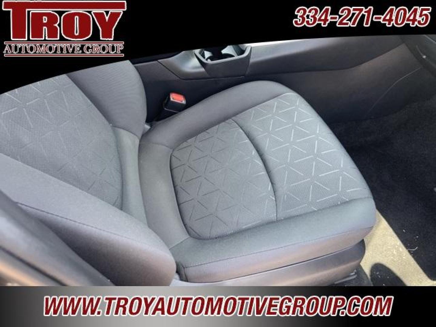 2021 Gray /Black Toyota RAV4 XLE (2T3W1RFVXMC) with an 2.5L 4-Cylinder DOHC Dual VVT-i engine, Automatic transmission, located at 6812 Atlanta Hwy, Montgomery, AL, 36117, (334) 271-4045, 32.382118, -86.178673 - Priced below KBB Fair Purchase Price!<br><br>Gray 2021 Toyota RAV4 XLE FWD 2.5L 4-Cylinder DOHC Dual VVT-i 8-Speed Automatic<br><br>Financing Available---Top Value for Trades.<br><br>Odometer is 19245 miles below market average! 28/35 City/Highway MPG - Photo#30