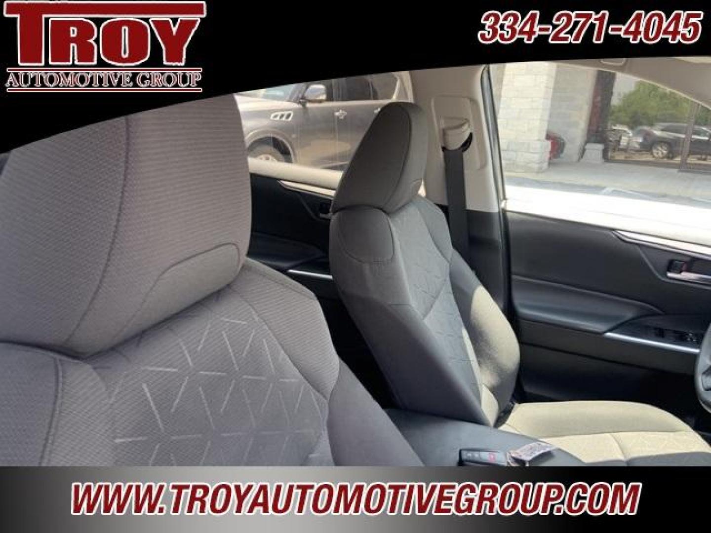 2021 Gray /Black Toyota RAV4 XLE (2T3W1RFVXMC) with an 2.5L 4-Cylinder DOHC Dual VVT-i engine, Automatic transmission, located at 6812 Atlanta Hwy, Montgomery, AL, 36117, (334) 271-4045, 32.382118, -86.178673 - Priced below KBB Fair Purchase Price!<br><br>Gray 2021 Toyota RAV4 XLE FWD 2.5L 4-Cylinder DOHC Dual VVT-i 8-Speed Automatic<br><br>Financing Available---Top Value for Trades.<br><br>Odometer is 19245 miles below market average! 28/35 City/Highway MPG - Photo#32