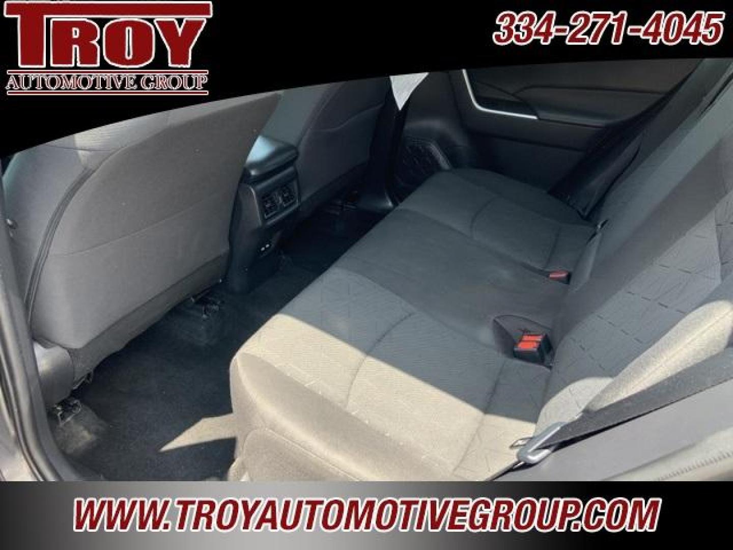 2021 Gray /Black Toyota RAV4 XLE (2T3W1RFVXMC) with an 2.5L 4-Cylinder DOHC Dual VVT-i engine, Automatic transmission, located at 6812 Atlanta Hwy, Montgomery, AL, 36117, (334) 271-4045, 32.382118, -86.178673 - Priced below KBB Fair Purchase Price!<br><br>Gray 2021 Toyota RAV4 XLE FWD 2.5L 4-Cylinder DOHC Dual VVT-i 8-Speed Automatic<br><br>Financing Available---Top Value for Trades.<br><br>Odometer is 19245 miles below market average! 28/35 City/Highway MPG - Photo#33