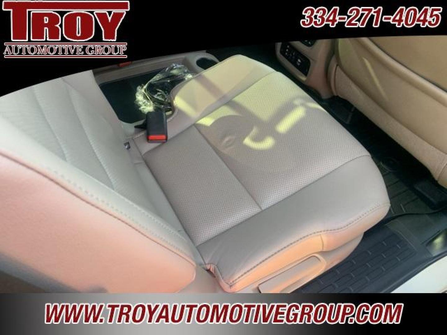 2017 White Diamond Pearl /Beige Honda Pilot Elite (5FNYF6H02HB) with an 3.5L V6 24V SOHC i-VTEC engine, Automatic transmission, located at 6812 Atlanta Hwy, Montgomery, AL, 36117, (334) 271-4045, 32.382118, -86.178673 - Photo#31