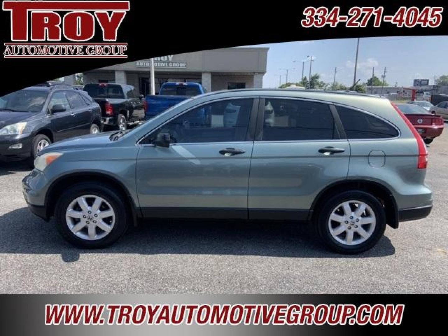 2011 Opal Sage Metallic /Ivory Honda CR-V SE (5J6RE4H46BL) with an 2.4L I4 DOHC 16V i-VTEC engine, Automatic transmission, located at 6812 Atlanta Hwy, Montgomery, AL, 36117, (334) 271-4045, 32.382118, -86.178673 - Photo#0