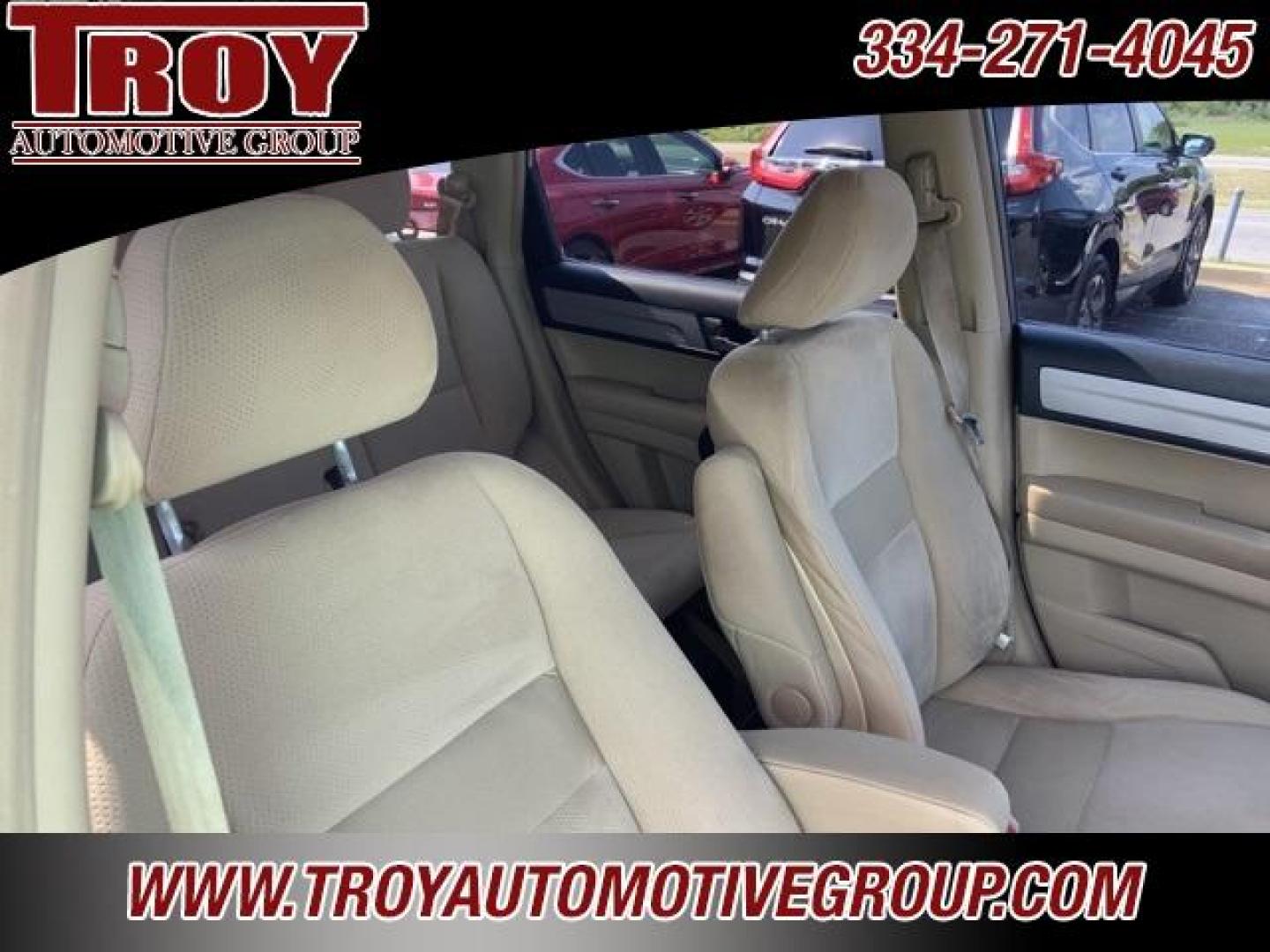 2011 Opal Sage Metallic /Ivory Honda CR-V SE (5J6RE4H46BL) with an 2.4L I4 DOHC 16V i-VTEC engine, Automatic transmission, located at 6812 Atlanta Hwy, Montgomery, AL, 36117, (334) 271-4045, 32.382118, -86.178673 - Photo#25