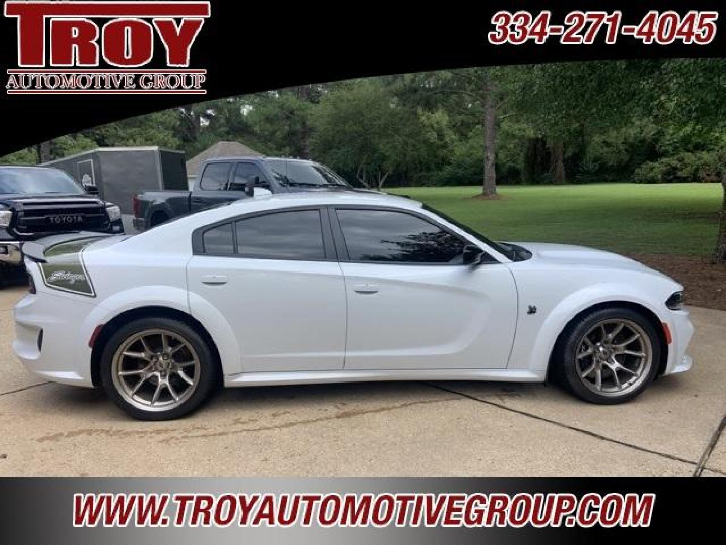 2023 White Knuckle Clearcoat /Black Dodge Charger R/T Scat Pack Widebody (2C3CDXGJ3PH) with an SRT HEMI 6.4L V8 MDS engine, Automatic transmission, located at 6812 Atlanta Hwy, Montgomery, AL, 36117, (334) 271-4045, 32.382118, -86.178673 - 1 of 300 Last Calls Swinger Edition<br> - Photo#0