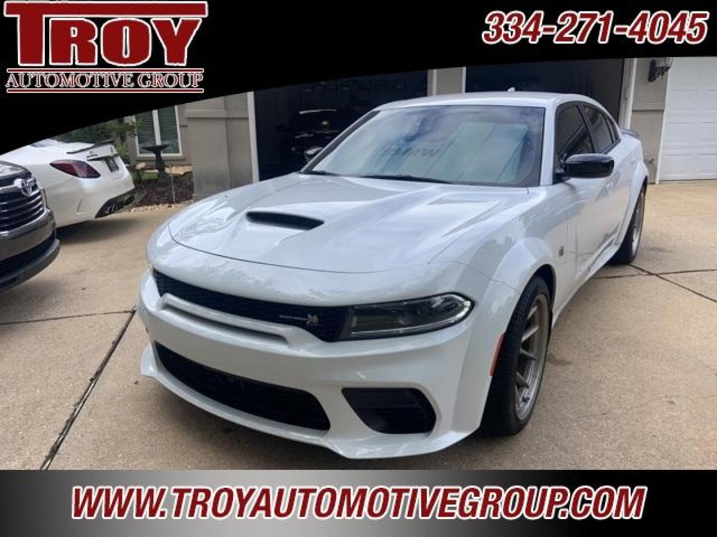 2023 White Knuckle Clearcoat /Black Dodge Charger R/T Scat Pack Widebody (2C3CDXGJ3PH) with an SRT HEMI 6.4L V8 MDS engine, Automatic transmission, located at 6812 Atlanta Hwy, Montgomery, AL, 36117, (334) 271-4045, 32.382118, -86.178673 - 1 of 300 Last Calls Swinger Edition<br> - Photo#4