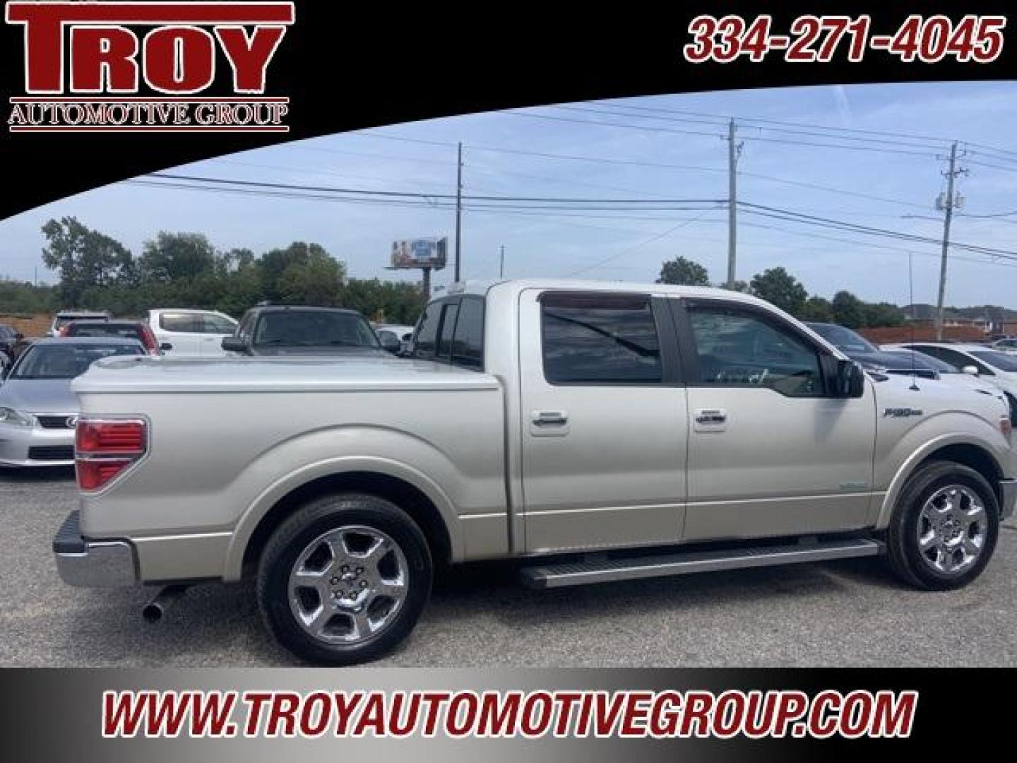 2013 White Platinum Metallic Tri-Coat /Pecan Ford F-150 Lariat (1FTFW1CT3DF) with an 3.5L V6 engine, Automatic transmission, located at 6812 Atlanta Hwy, Montgomery, AL, 36117, (334) 271-4045, 32.382118, -86.178673 - Photo#8