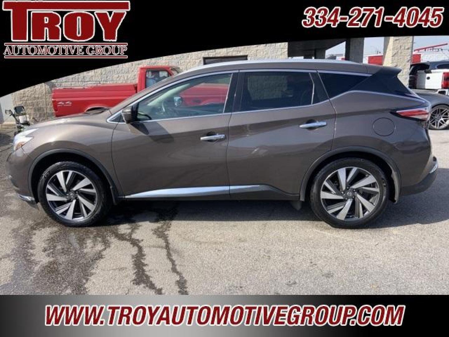 2018 Java Metallic /Mocha Nissan Murano Platinum (5N1AZ2MG8JN) with an 3.5L V6 DOHC 24V engine, CVT transmission, located at 6812 Atlanta Hwy, Montgomery, AL, 36117, (334) 271-4045, 32.382118, -86.178673 - Photo#13