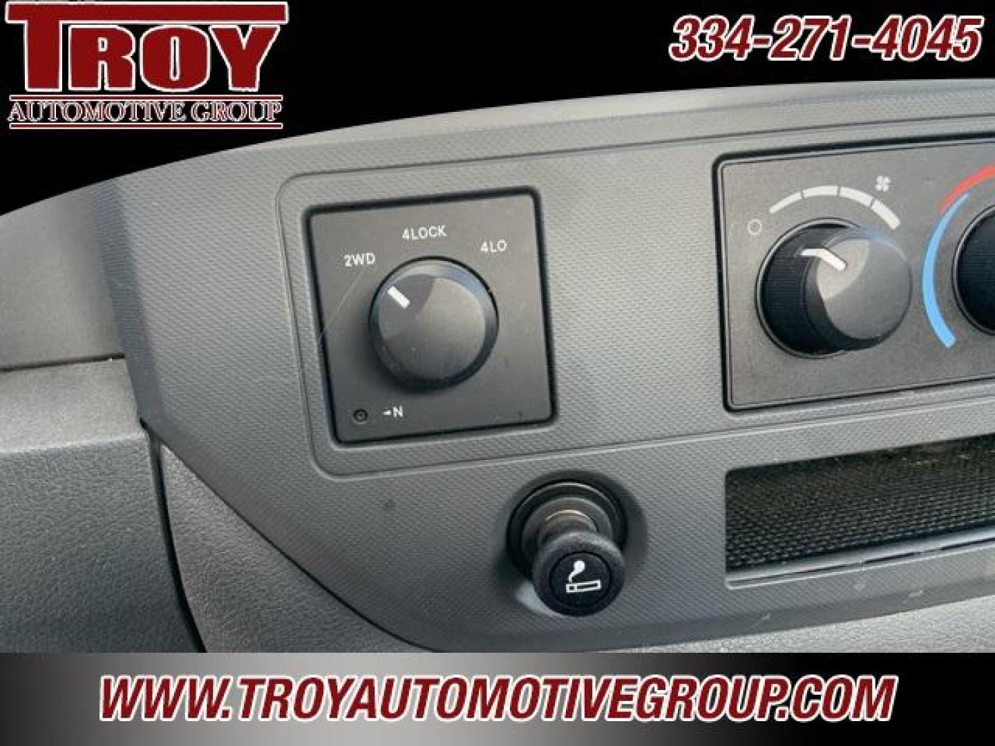 2007 Bright Silver Metallic Clearcoat /Medium Slate Gray Dodge Ram 1500 SLT (1D7HU16297J) with an HEMI 5.7L V8 Multi Displacement engine, Automatic transmission, located at 6812 Atlanta Hwy, Montgomery, AL, 36117, (334) 271-4045, 32.382118, -86.178673 - Photo#23