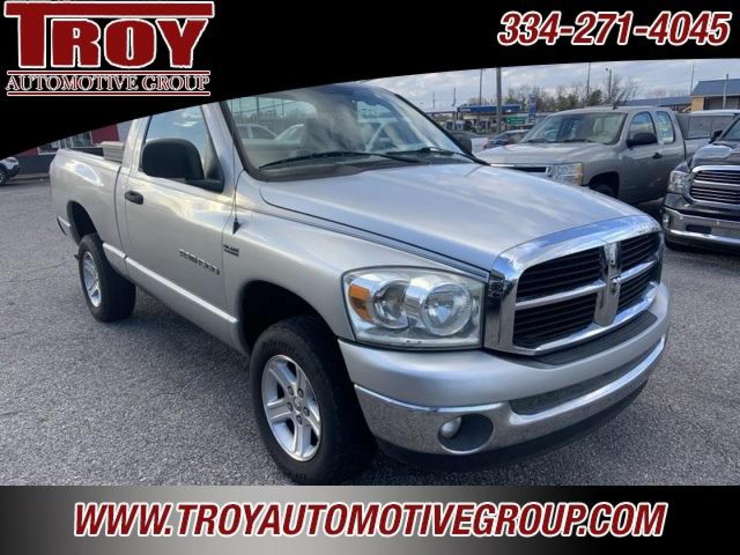 2007 Bright Silver Metallic Clearcoat /Medium Slate Gray Dodge Ram 1500 SLT (1D7HU16297J) with an HEMI 5.7L V8 Multi Displacement engine, Automatic transmission, located at 6812 Atlanta Hwy, Montgomery, AL, 36117, (334) 271-4045, 32.382118, -86.178673 - Photo#4