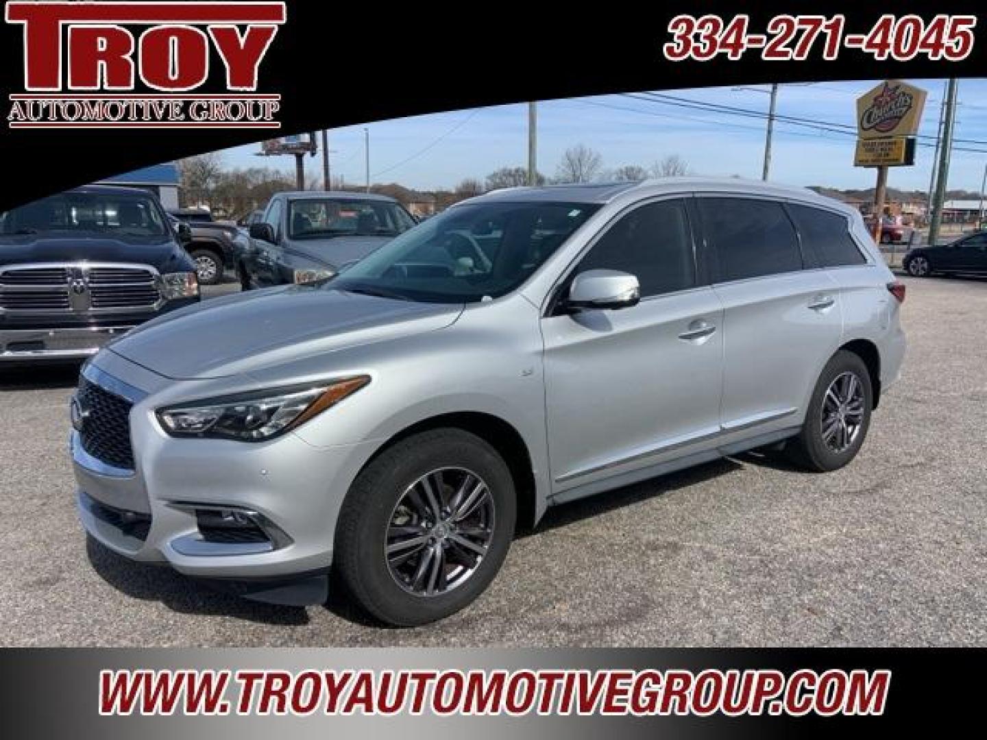 2017 Liquid Platinum /Graphite INFINITI QX60 Base (5N1DL0MN1HC) with an 3.5L V6 engine, CVT transmission, located at 6812 Atlanta Hwy, Montgomery, AL, 36117, (334) 271-4045, 32.382118, -86.178673 - Photo#3