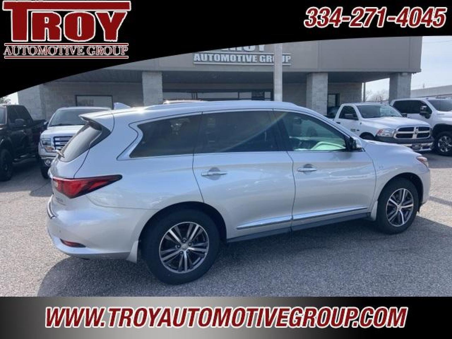 2017 Liquid Platinum /Graphite INFINITI QX60 Base (5N1DL0MN1HC) with an 3.5L V6 engine, CVT transmission, located at 6812 Atlanta Hwy, Montgomery, AL, 36117, (334) 271-4045, 32.382118, -86.178673 - Photo#8