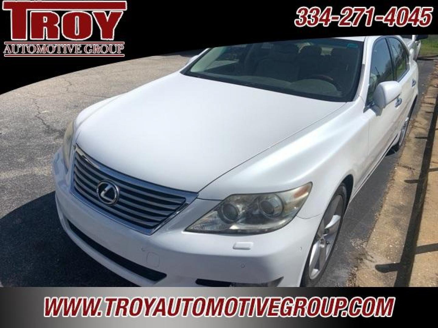 2012 Starfire Pearl /Alabaster Lexus LS 460 (JTHBL5EF1C5) with an 4.6L V8 DOHC 32V VVT-iE engine, Automatic transmission, located at 6812 Atlanta Hwy, Montgomery, AL, 36117, (334) 271-4045, 32.382118, -86.178673 - Photo#3