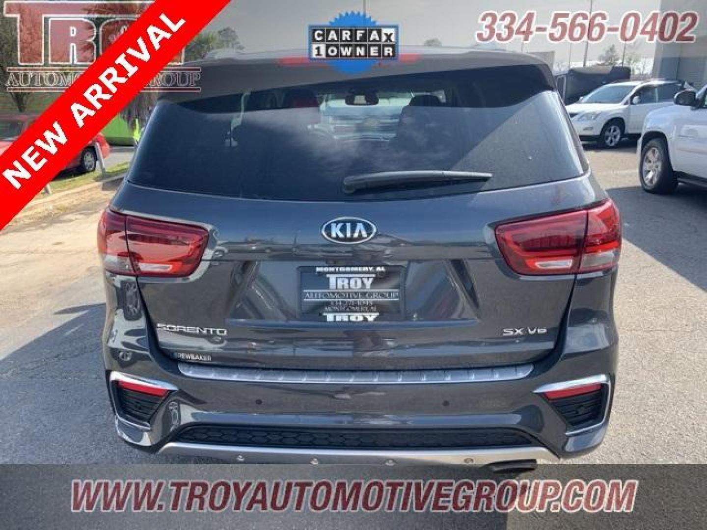 2019 Platinum Graphite /Satin Black Kia Sorento SX (5XYPK4A58KG) with an V6 engine, Automatic transmission, located at 6812 Atlanta Hwy, Montgomery, AL, 36117, (334) 271-4045, 32.382118, -86.178673 - 1-Owner!!<br>Local Trade!!<br>Panoramic Sunroof!! - Photo#9