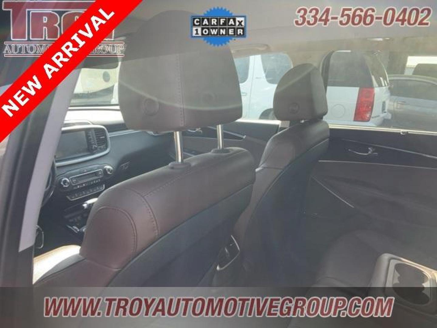 2019 Platinum Graphite /Satin Black Kia Sorento SX (5XYPK4A58KG) with an V6 engine, Automatic transmission, located at 6812 Atlanta Hwy, Montgomery, AL, 36117, (334) 271-4045, 32.382118, -86.178673 - 1-Owner!!<br>Local Trade!!<br>Panoramic Sunroof!! - Photo#21