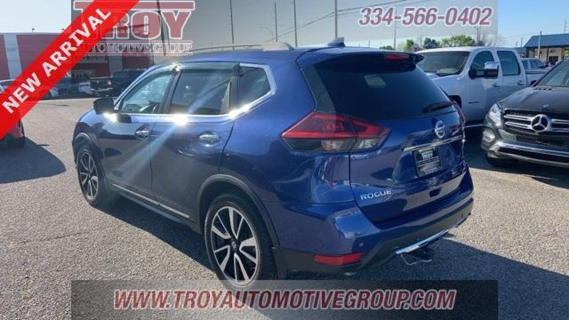 2020 Caspian Blue Metallic /Almond Nissan Rogue SL (5N1AT2MT2LC) with an 2.5L I4 DOHC 16V engine, CVT transmission, located at 6812 Atlanta Hwy, Montgomery, AL, 36117, (334) 271-4045, 32.382118, -86.178673 - Panoramic Sunroof!<br>Leather Seats!!<br>Tow Package!! - Photo#11