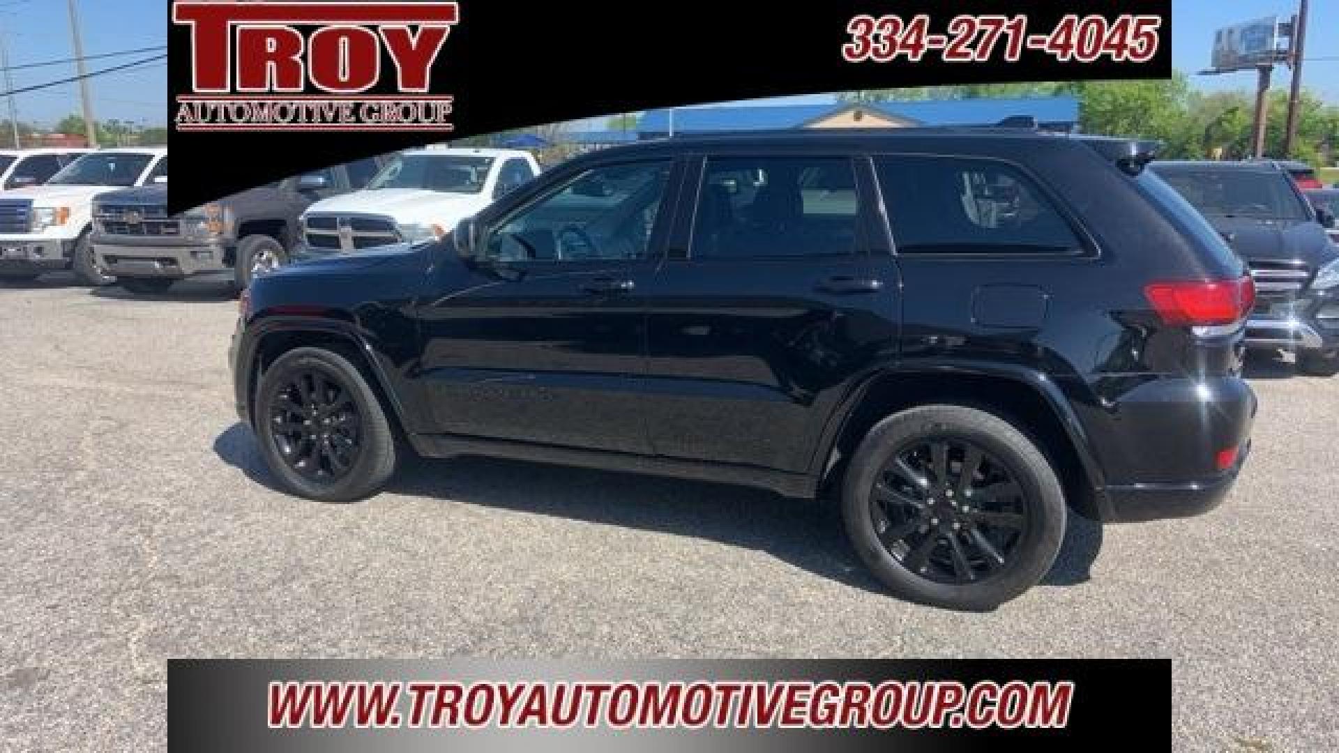 2018 Diamond Black Crystal Pearlcoat /Black Jeep Grand Cherokee Altitude (1C4RJFAG3JC) with an 3.6L V6 24V VVT engine, Automatic transmission, located at 6812 Atlanta Hwy, Montgomery, AL, 36117, (334) 271-4045, 32.382118, -86.178673 - Diamond Black Crystal Pearlcoat 2018 Jeep Grand Cherokee Altitude 4WD 3.6L V6 24V VVT 8-Speed Automatic<br><br>Financing Available---Top Value for Trades.<br><br><br>Awards:<br> * 2018 KBB.com 10 Most Awarded Brands - Photo#15