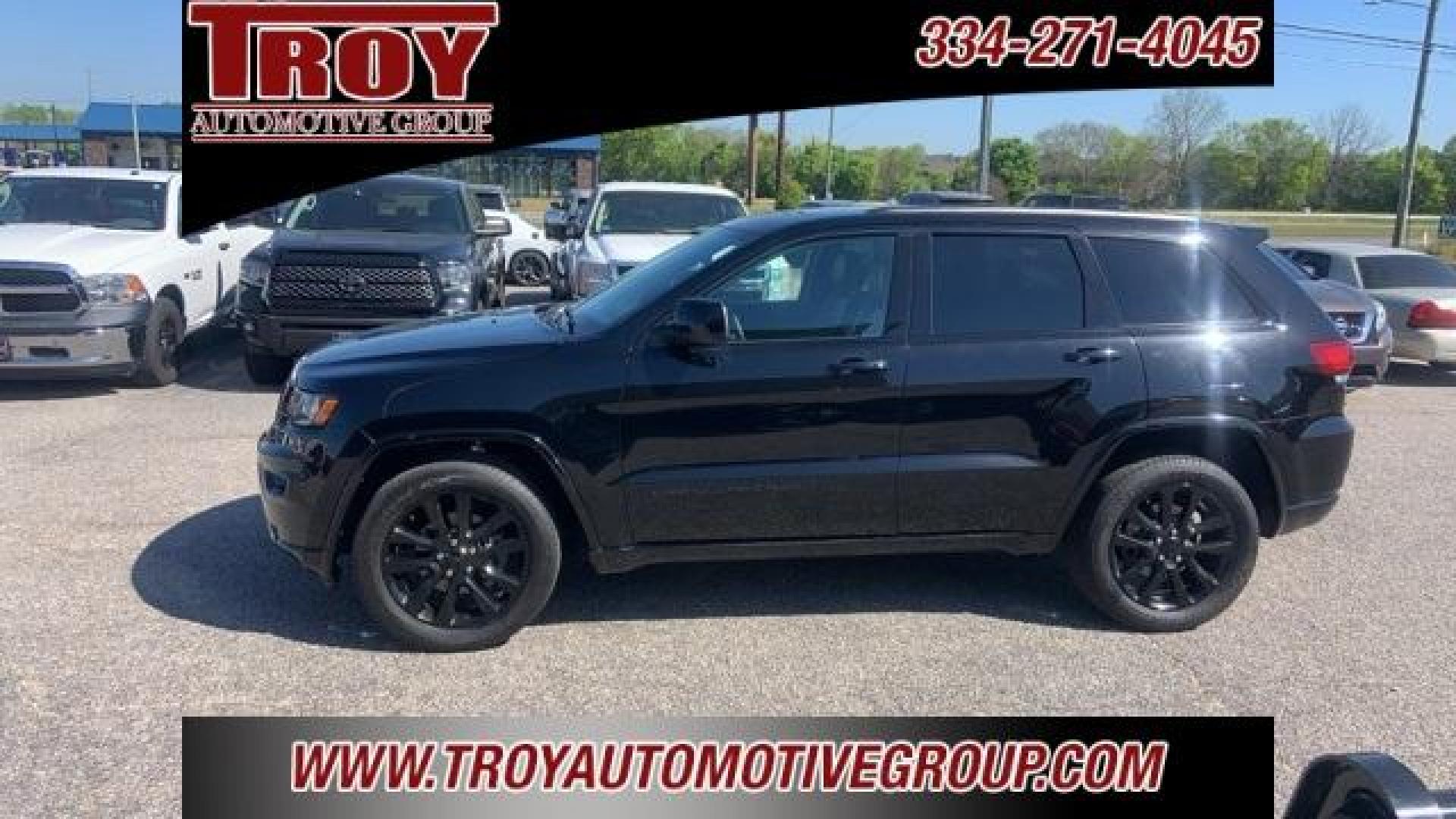 2018 Diamond Black Crystal Pearlcoat /Black Jeep Grand Cherokee Altitude (1C4RJFAG3JC) with an 3.6L V6 24V VVT engine, Automatic transmission, located at 6812 Atlanta Hwy, Montgomery, AL, 36117, (334) 271-4045, 32.382118, -86.178673 - Diamond Black Crystal Pearlcoat 2018 Jeep Grand Cherokee Altitude 4WD 3.6L V6 24V VVT 8-Speed Automatic<br><br>Financing Available---Top Value for Trades.<br><br><br>Awards:<br> * 2018 KBB.com 10 Most Awarded Brands - Photo#2