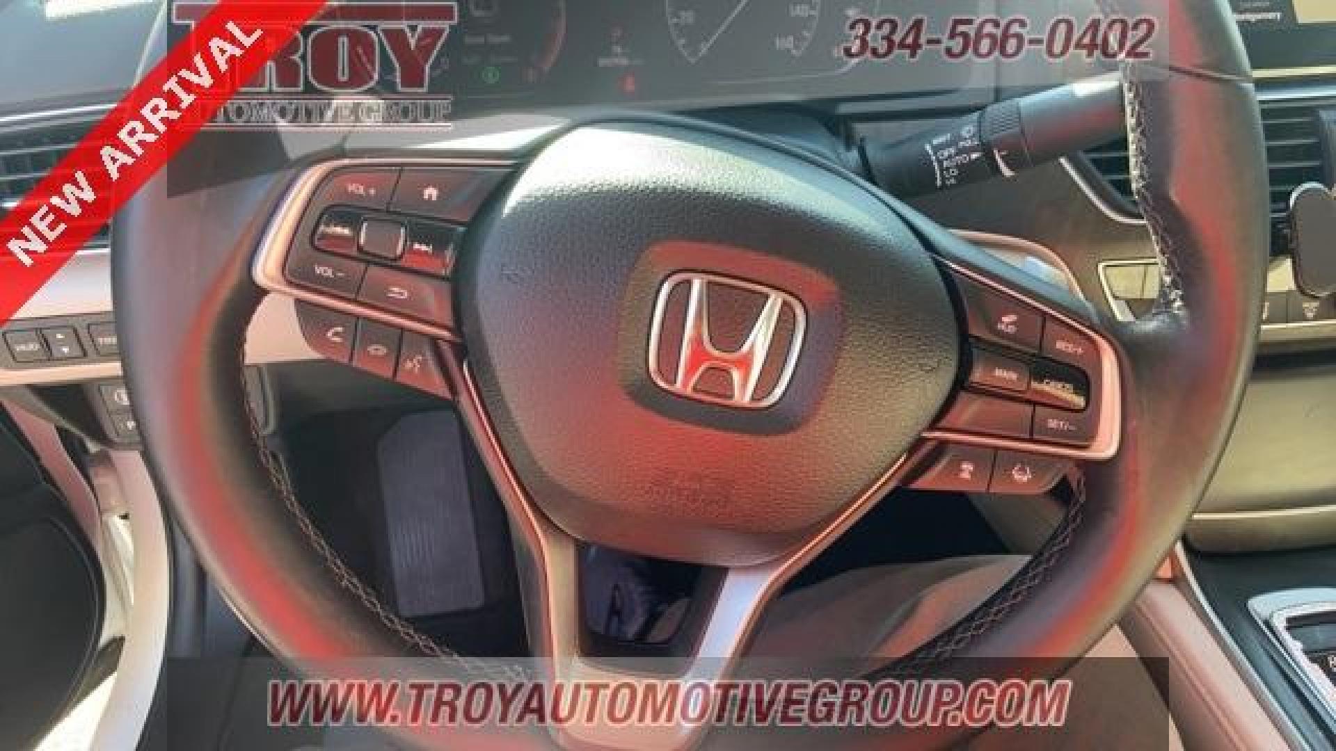 2018 Platinum White Pearl /Gray Honda Accord Touring 2.0T (1HGCV2F9XJA) with an I4 DOHC 16V Turbocharged engine, Automatic transmission, located at 6812 Atlanta Hwy, Montgomery, AL, 36117, (334) 271-4045, 32.382118, -86.178673 - Photo#41