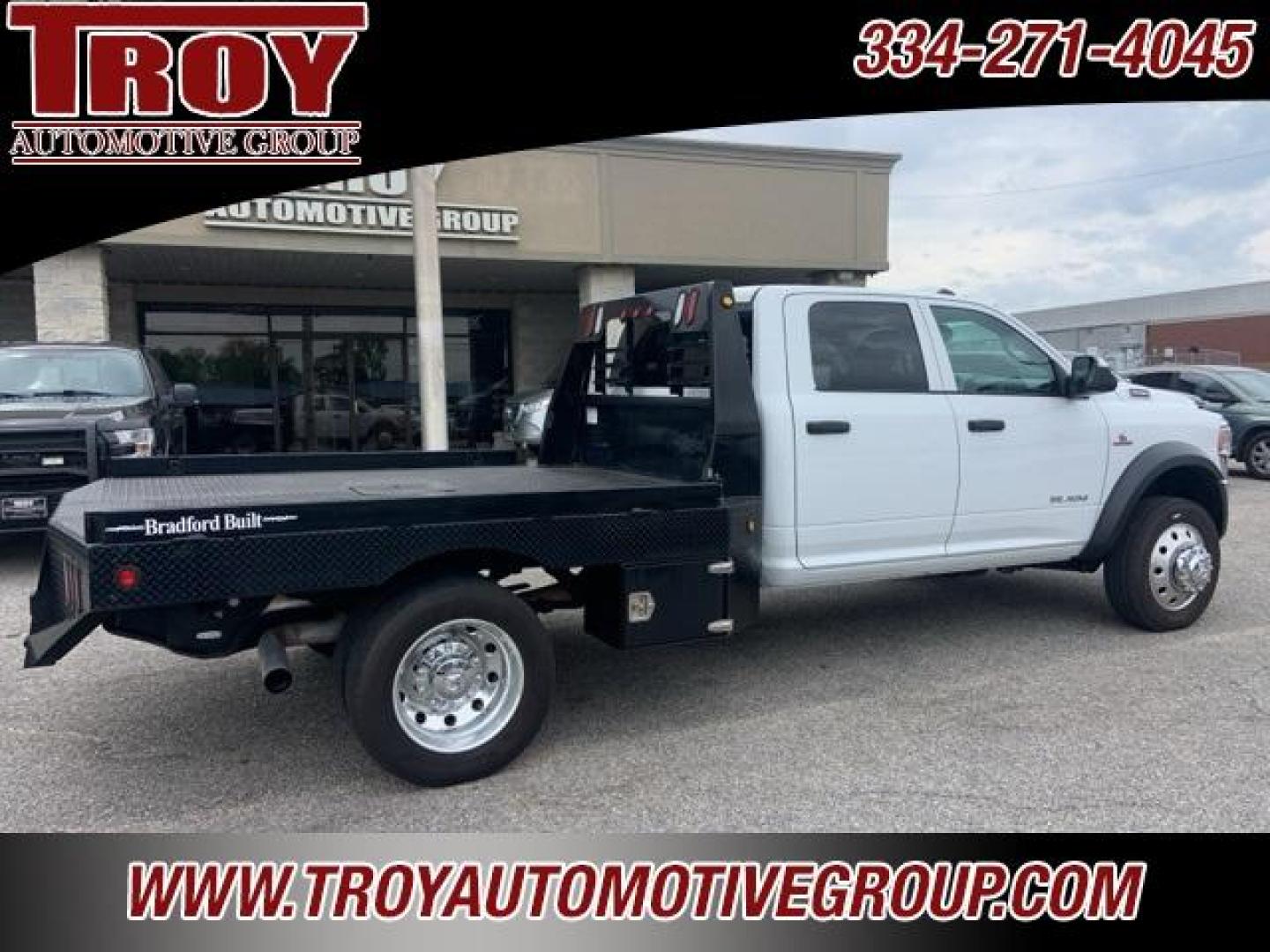 2020 Bright White Clearcoat /Black Ram 4500HD Tradesman (3C7WRLEL9LG) with an Cummins 6.7L I6 Turbodiesel engine, Automatic transmission, located at 6812 Atlanta Hwy, Montgomery, AL, 36117, (334) 271-4045, 32.382118, -86.178673 - Recent Arrival!<br>1-OWNER!!<br>Chrome Appearance Group!!<br>Factory Trailer-Brake Control!!<br>19.5 Forged Polished Aluminum Wheels!!<br>Remote Keyless Entry!!<br><br>Bright White Clearcoat 2020 Ram 4500HD 4WD Cummins 6.7L I6 Turbodiesel Aisin 6-Speed Automatic<br><br>Financing Available---Top Valu - Photo#9