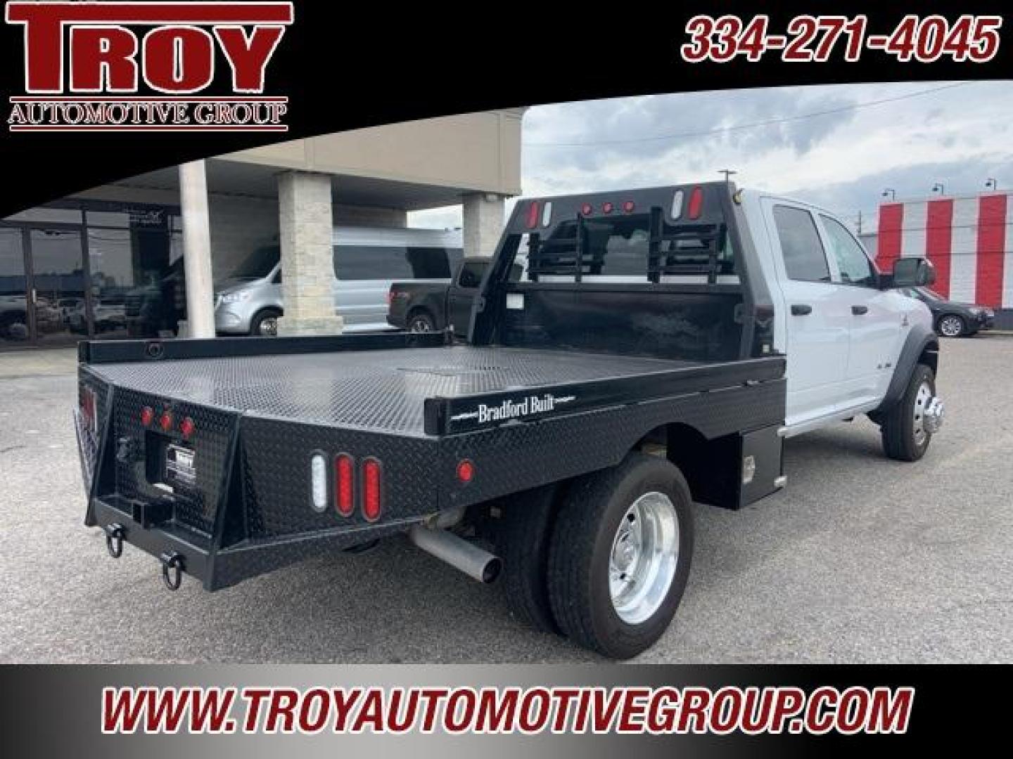 2020 Bright White Clearcoat /Black Ram 4500HD Tradesman (3C7WRLEL9LG) with an Cummins 6.7L I6 Turbodiesel engine, Automatic transmission, located at 6812 Atlanta Hwy, Montgomery, AL, 36117, (334) 271-4045, 32.382118, -86.178673 - Recent Arrival!<br>1-OWNER!!<br>Chrome Appearance Group!!<br>Factory Trailer-Brake Control!!<br>19.5 Forged Polished Aluminum Wheels!!<br>Remote Keyless Entry!!<br><br>Bright White Clearcoat 2020 Ram 4500HD 4WD Cummins 6.7L I6 Turbodiesel Aisin 6-Speed Automatic<br><br>Financing Available---Top Valu - Photo#10