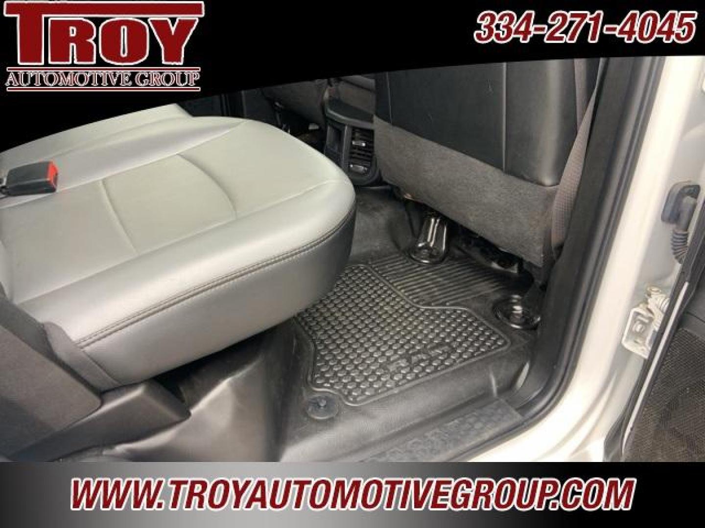 2020 Bright White Clearcoat /Black Ram 4500HD Tradesman (3C7WRLEL9LG) with an Cummins 6.7L I6 Turbodiesel engine, Automatic transmission, located at 6812 Atlanta Hwy, Montgomery, AL, 36117, (334) 271-4045, 32.382118, -86.178673 - Recent Arrival!<br>1-OWNER!!<br>Chrome Appearance Group!!<br>Factory Trailer-Brake Control!!<br>19.5 Forged Polished Aluminum Wheels!!<br>Remote Keyless Entry!!<br><br>Bright White Clearcoat 2020 Ram 4500HD 4WD Cummins 6.7L I6 Turbodiesel Aisin 6-Speed Automatic<br><br>Financing Available---Top Valu - Photo#30