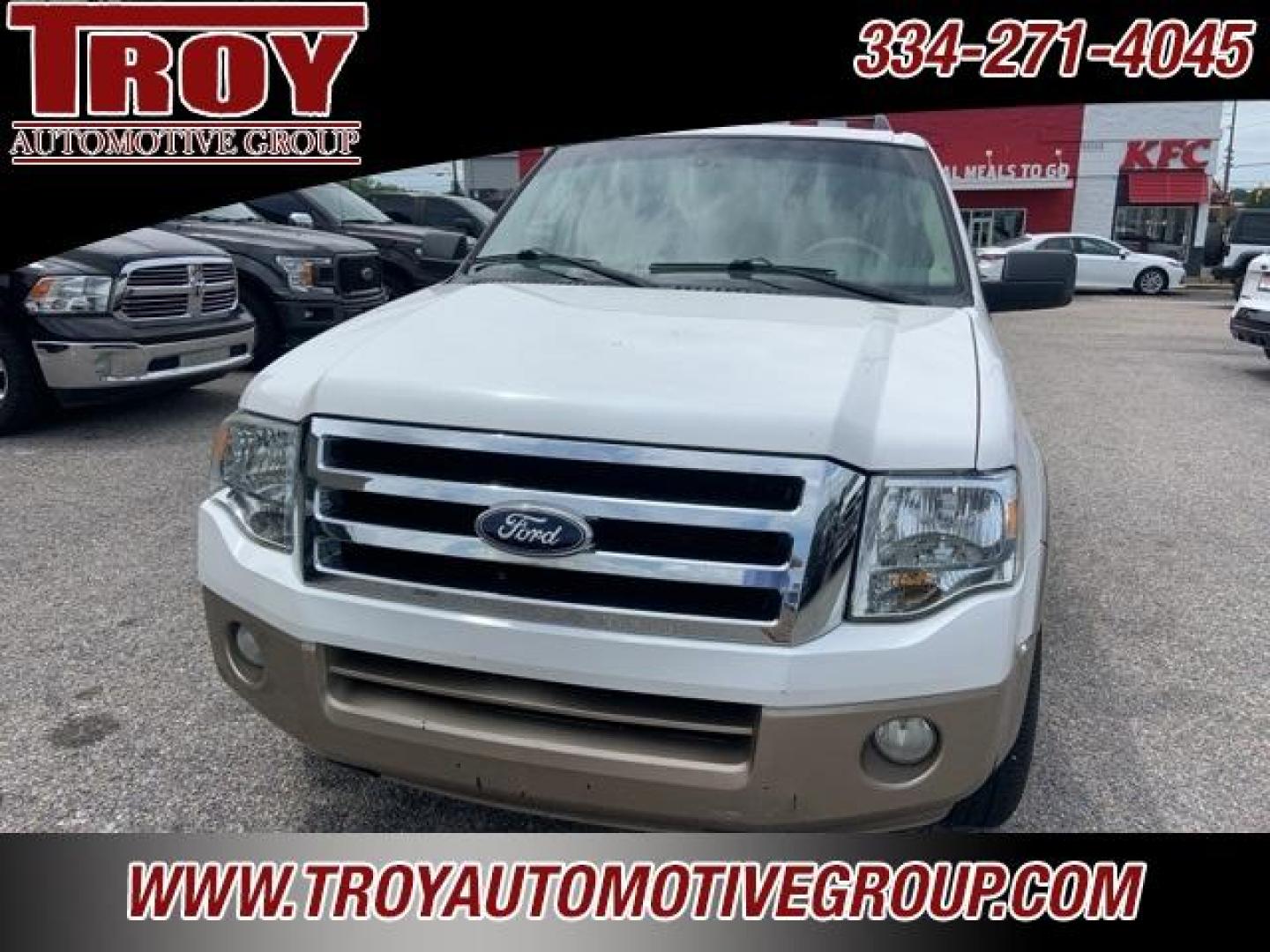 2012 Oxford White /Camel Ford Expedition (1FMJU1H58CE) with an 5.4L V8 SOHC 24V FFV engine, Automatic transmission, located at 6812 Atlanta Hwy, Montgomery, AL, 36117, (334) 271-4045, 32.382118, -86.178673 - 1-Owner!!<br>Leather!!<br>Power Sunroof!!<br>Heated/Cooled seats - Photo#4