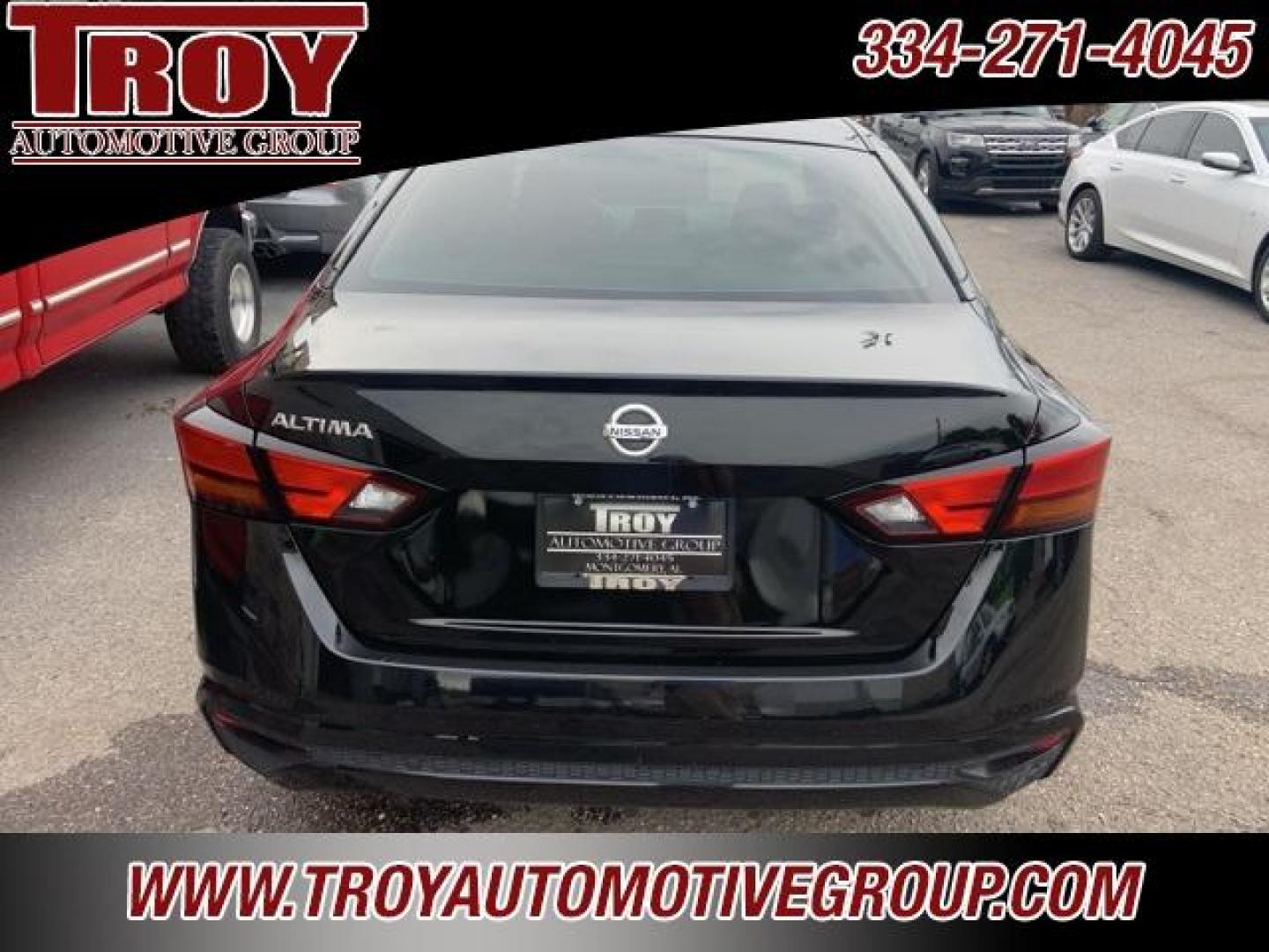 2020 Super Black Clearcoat /Charcoal Nissan Altima 2.5 S (1N4BL4BV9LN) with an 2.5L 4-Cylinder DOHC 16V engine, CVT transmission, located at 6812 Atlanta Hwy, Montgomery, AL, 36117, (334) 271-4045, 32.382118, -86.178673 - Super Black 2020 Nissan Altima 2.5 S FWD 2.5L 4-Cylinder DOHC 16V CVT with Xtronic<br><br>Financing Available---Top Value for Trades.<br><br>28/39 City/Highway MPG - Photo#5