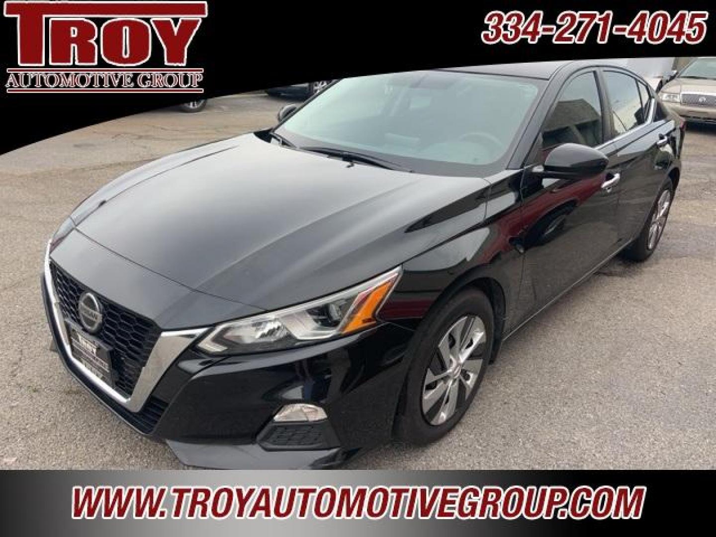 2020 Super Black Clearcoat /Charcoal Nissan Altima 2.5 S (1N4BL4BV9LN) with an 2.5L 4-Cylinder DOHC 16V engine, CVT transmission, located at 6812 Atlanta Hwy, Montgomery, AL, 36117, (334) 271-4045, 32.382118, -86.178673 - Super Black 2020 Nissan Altima 2.5 S FWD 2.5L 4-Cylinder DOHC 16V CVT with Xtronic<br><br>Financing Available---Top Value for Trades.<br><br>28/39 City/Highway MPG - Photo#7