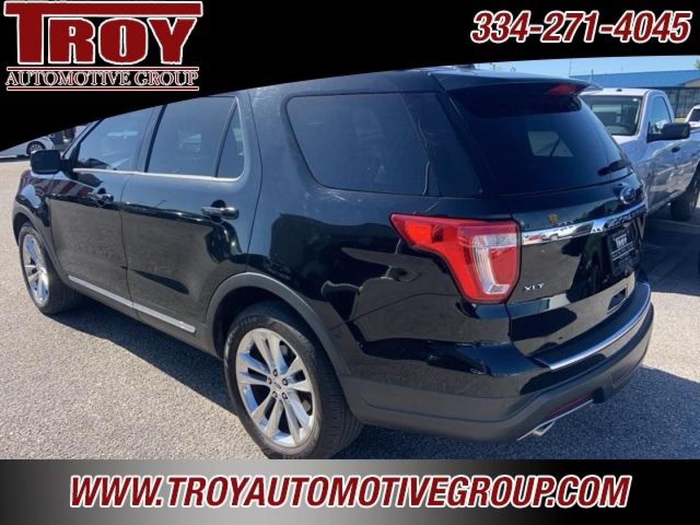 2018 Shadow Black /Medium Stone Ford Explorer XLT (1FM5K7D84JG) with an 3.5L V6 Ti-VCT engine, Automatic transmission, located at 6812 Atlanta Hwy, Montgomery, AL, 36117, (334) 271-4045, 32.382118, -86.178673 - Leather!!<br>Power Sunroof!! - Photo#10