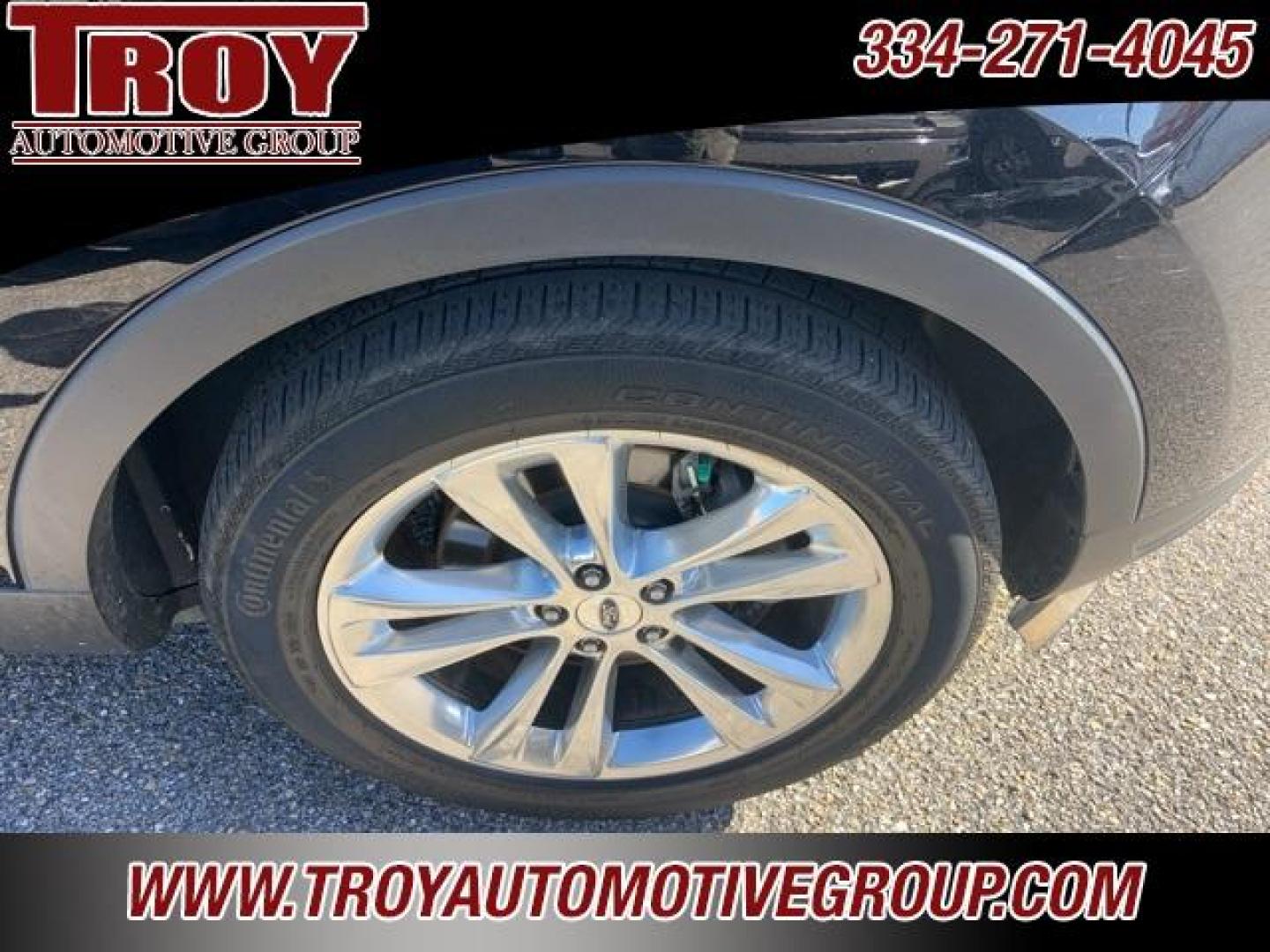 2018 Shadow Black /Medium Stone Ford Explorer XLT (1FM5K7D84JG) with an 3.5L V6 Ti-VCT engine, Automatic transmission, located at 6812 Atlanta Hwy, Montgomery, AL, 36117, (334) 271-4045, 32.382118, -86.178673 - Leather!!<br>Power Sunroof!! - Photo#13