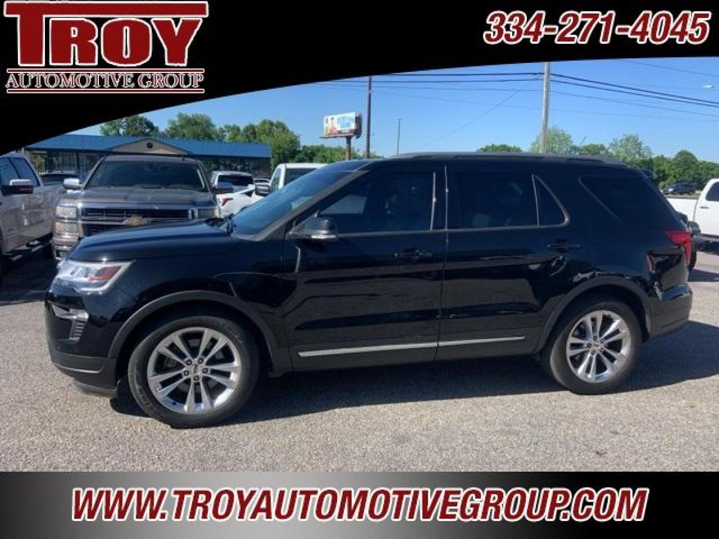 2018 Shadow Black /Medium Stone Ford Explorer XLT (1FM5K7D84JG) with an 3.5L V6 Ti-VCT engine, Automatic transmission, located at 6812 Atlanta Hwy, Montgomery, AL, 36117, (334) 271-4045, 32.382118, -86.178673 - Leather!!<br>Power Sunroof!! - Photo#1