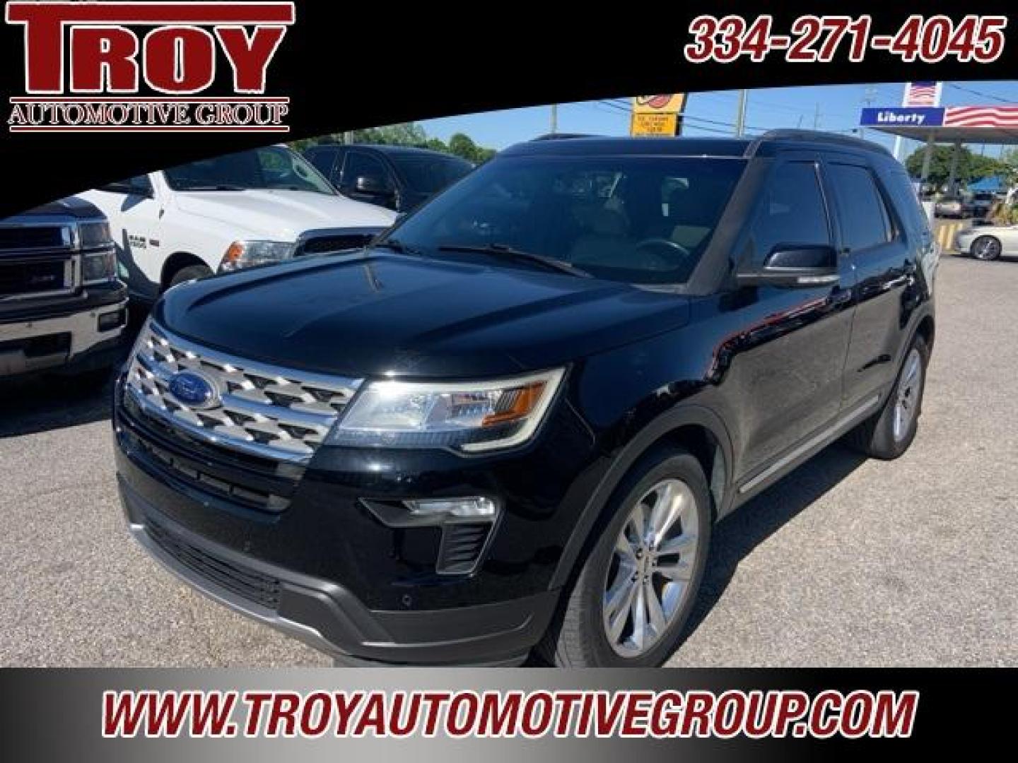 2018 Shadow Black /Medium Stone Ford Explorer XLT (1FM5K7D84JG) with an 3.5L V6 Ti-VCT engine, Automatic transmission, located at 6812 Atlanta Hwy, Montgomery, AL, 36117, (334) 271-4045, 32.382118, -86.178673 - Leather!!<br>Power Sunroof!! - Photo#3